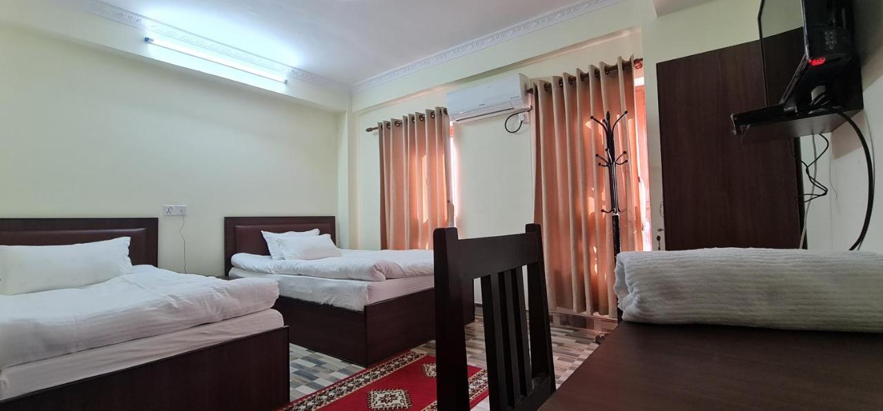 Pashupati View Hotel Kathmandu Bagian luar foto