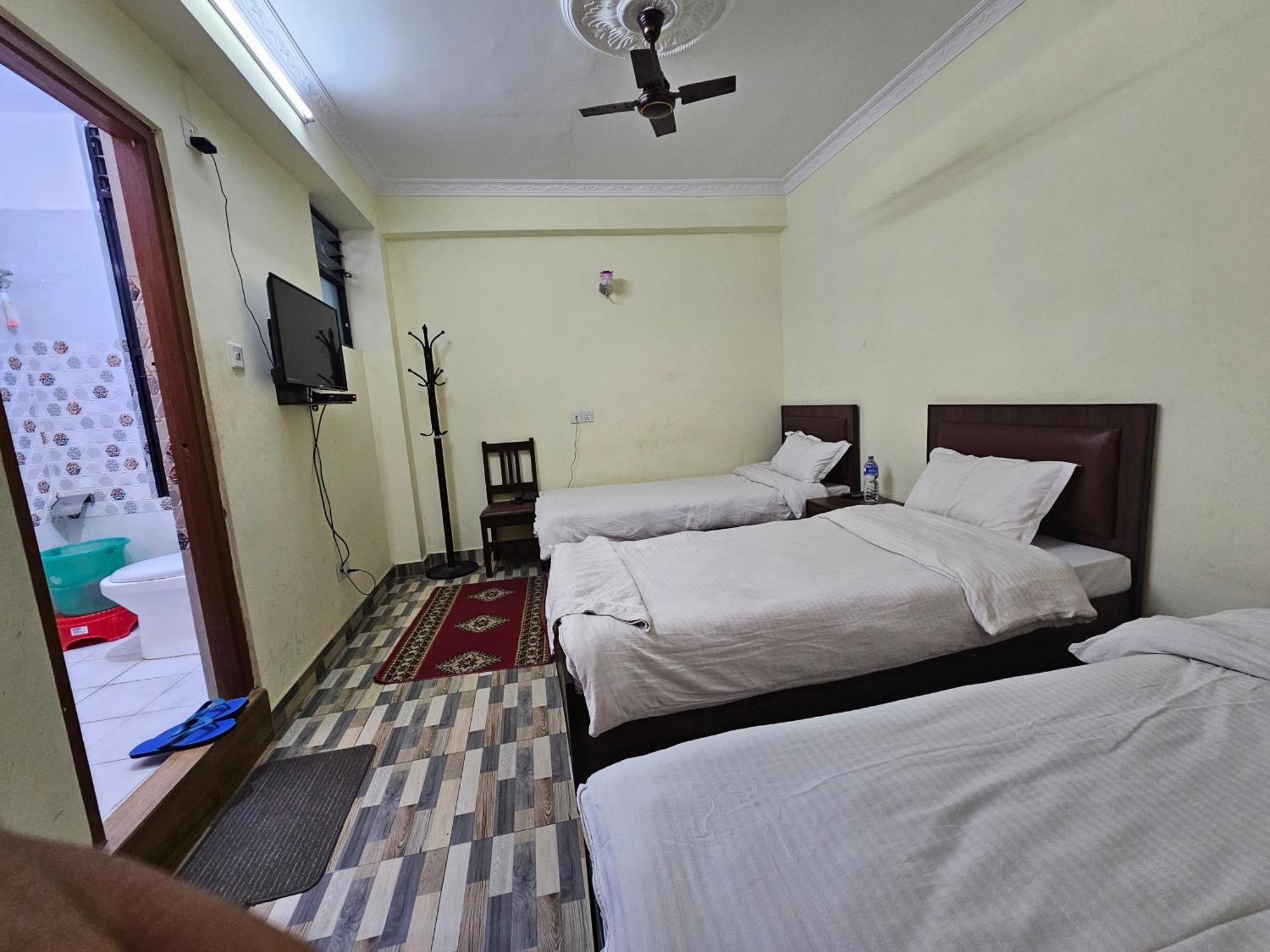 Pashupati View Hotel Kathmandu Ruang foto